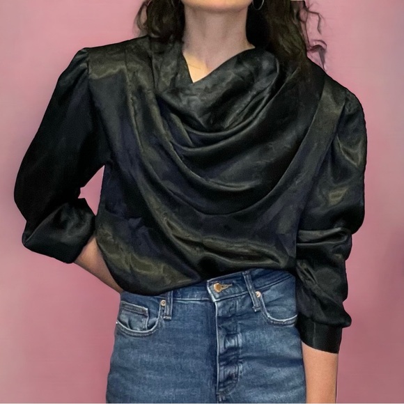 Vintage Tops - Vintage Liz Thomas cowl neck keyhole button back floral blouse L